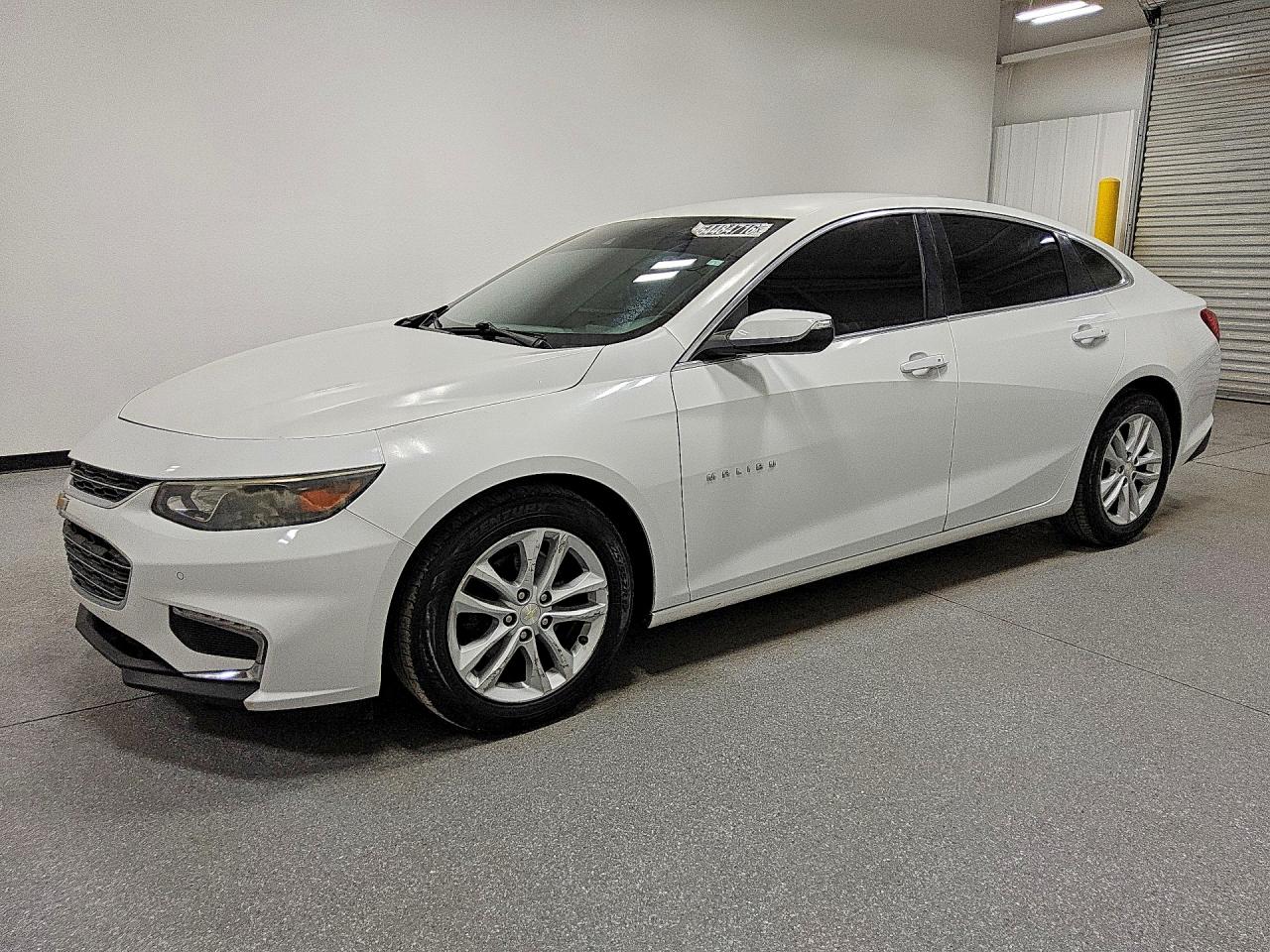 Salvage Chevrolet Malibu Image