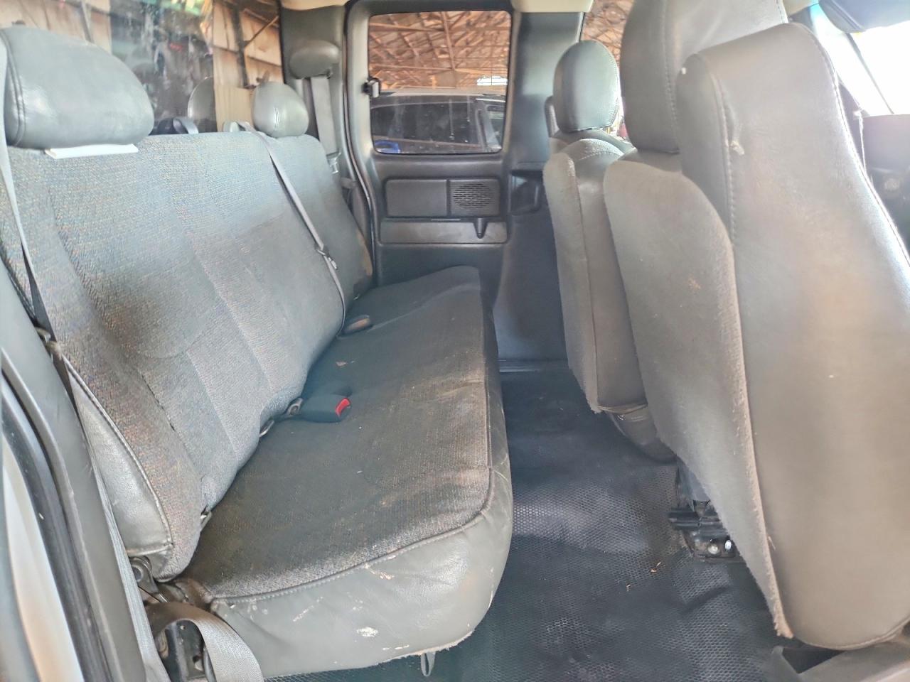 Chevrolet Silverado C1500