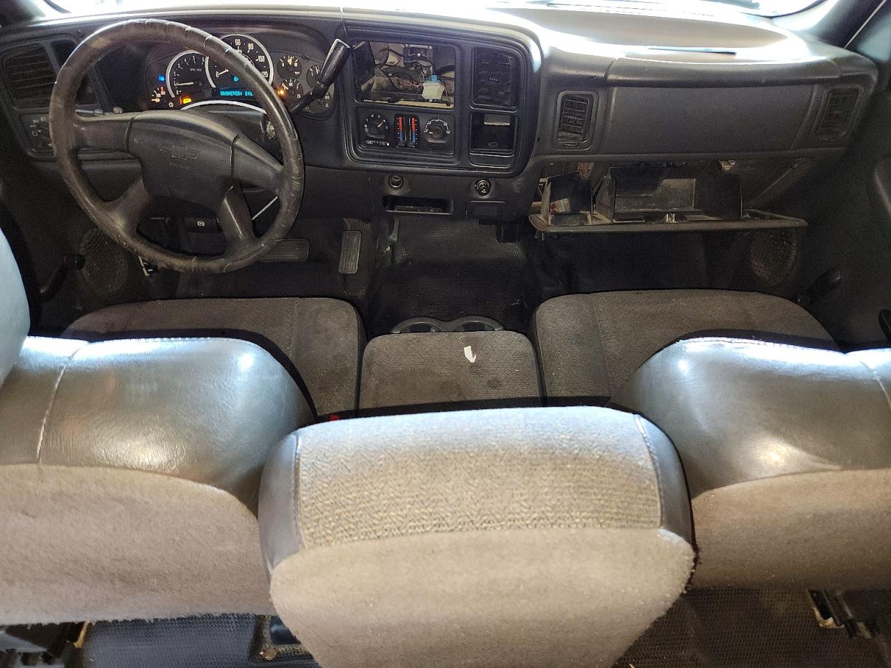 Chevrolet Silverado C1500