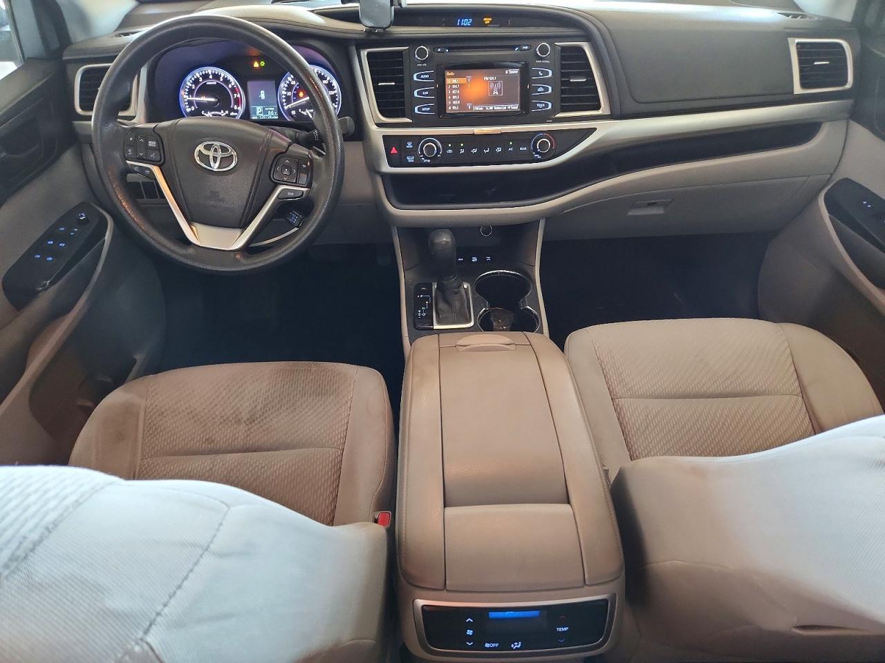 Toyota Highlander Le
