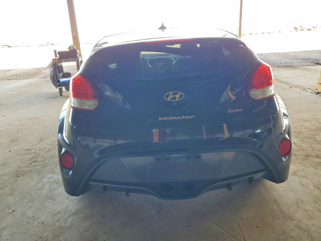 Hyundai VELOSTER Turbo