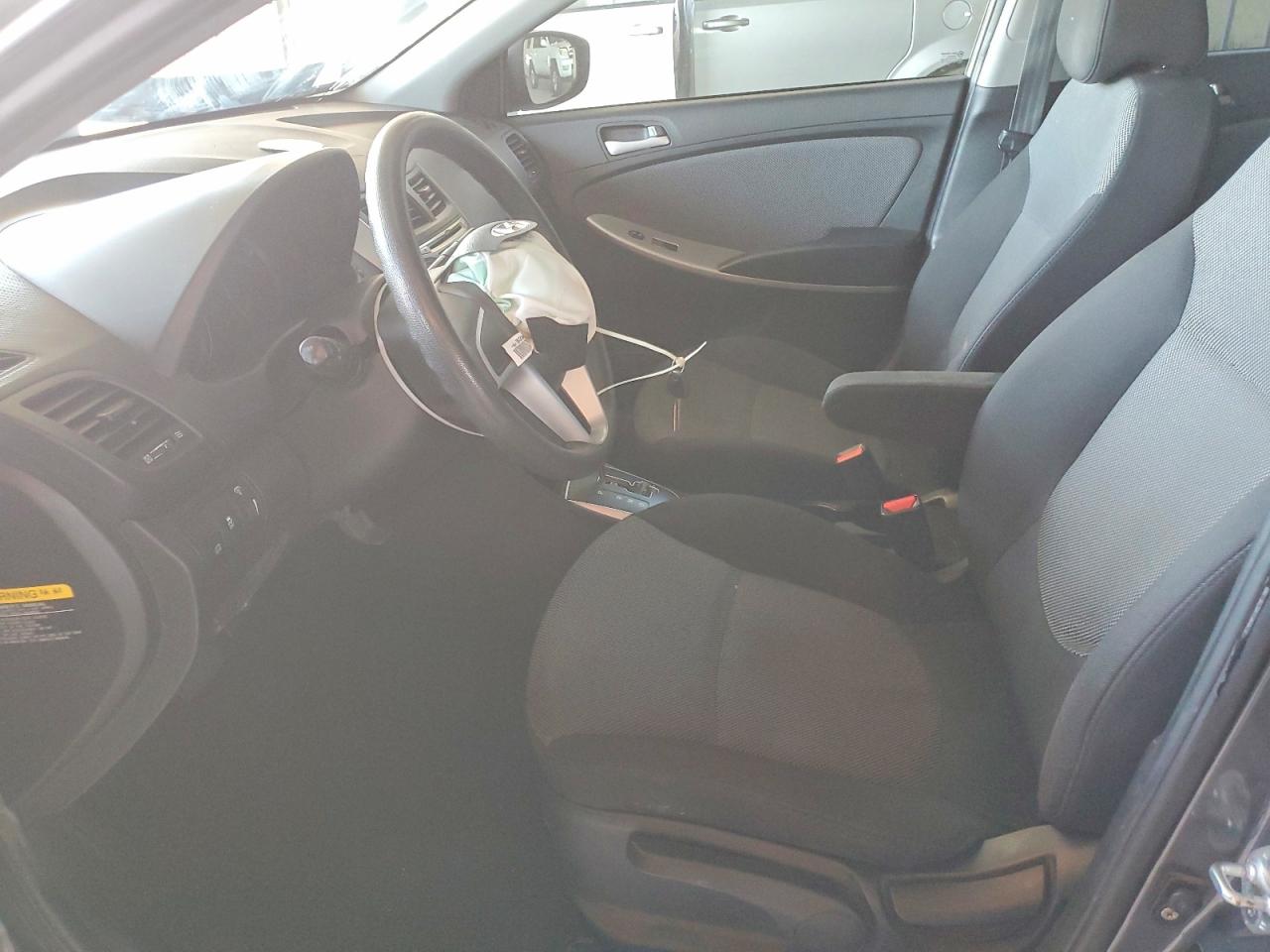 Hyundai ACCENT Gs