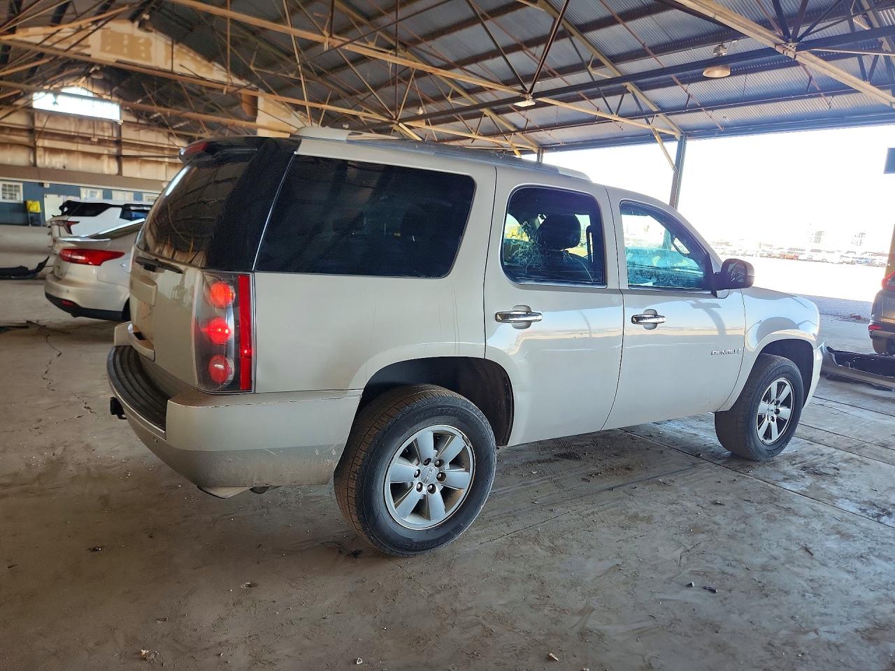 GMC Yukon Denali