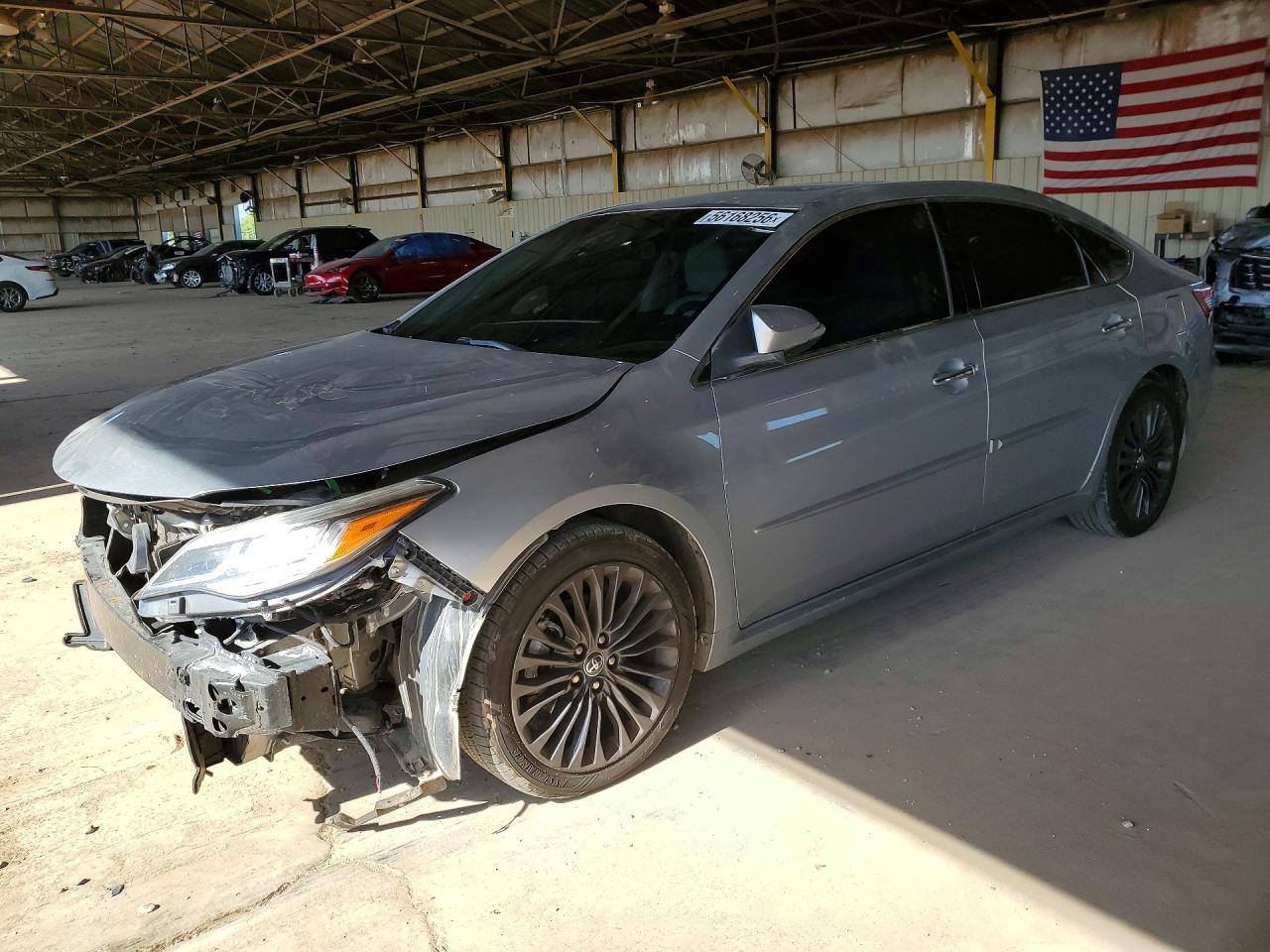 Salvage Toyota Avalon Image