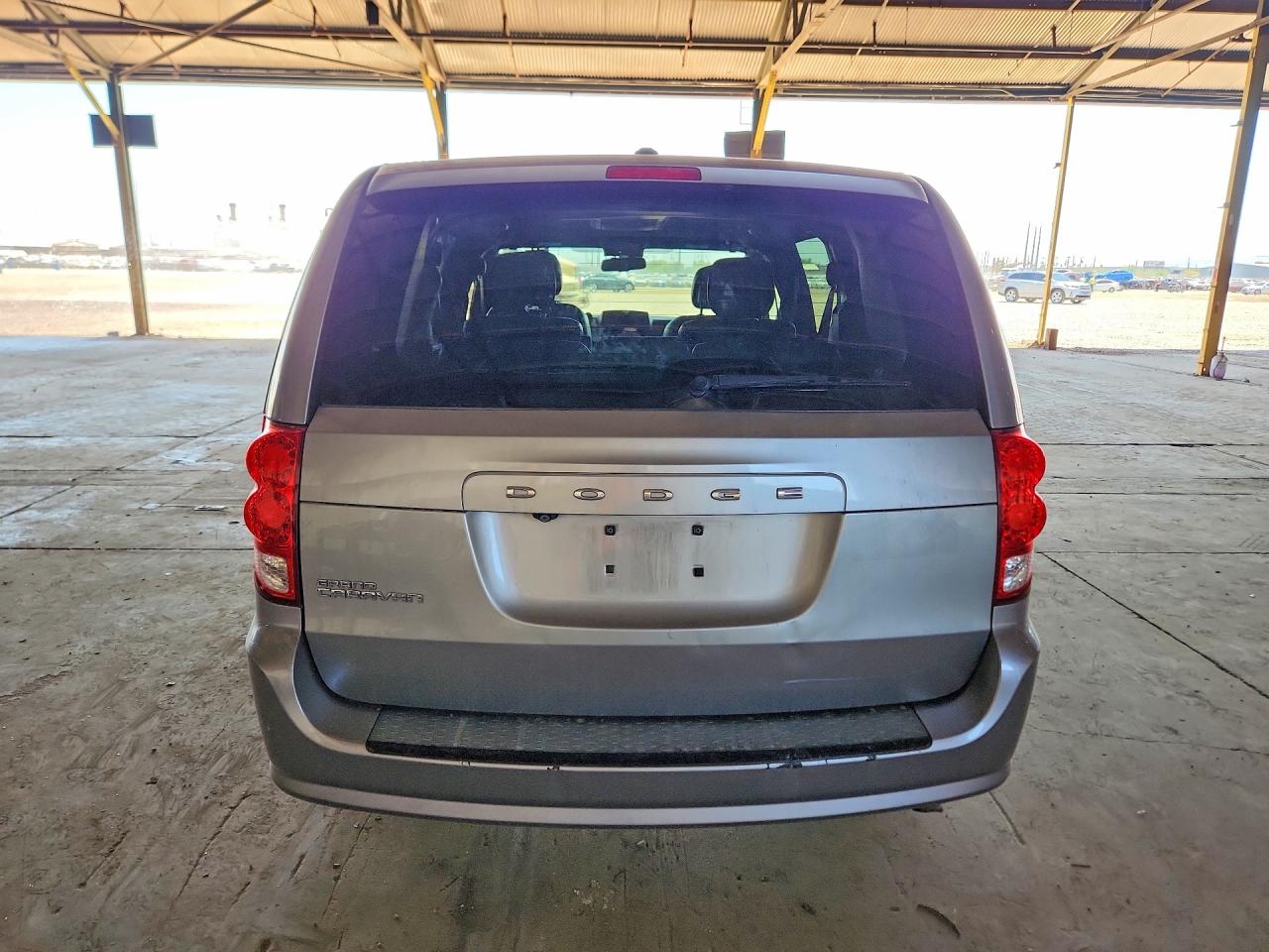 Dodge Caravan Sxt