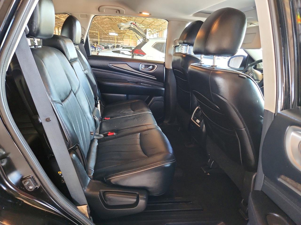 INFINITI Qx Base