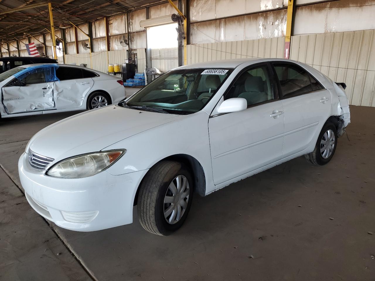 Salvage Toyota Camry Image