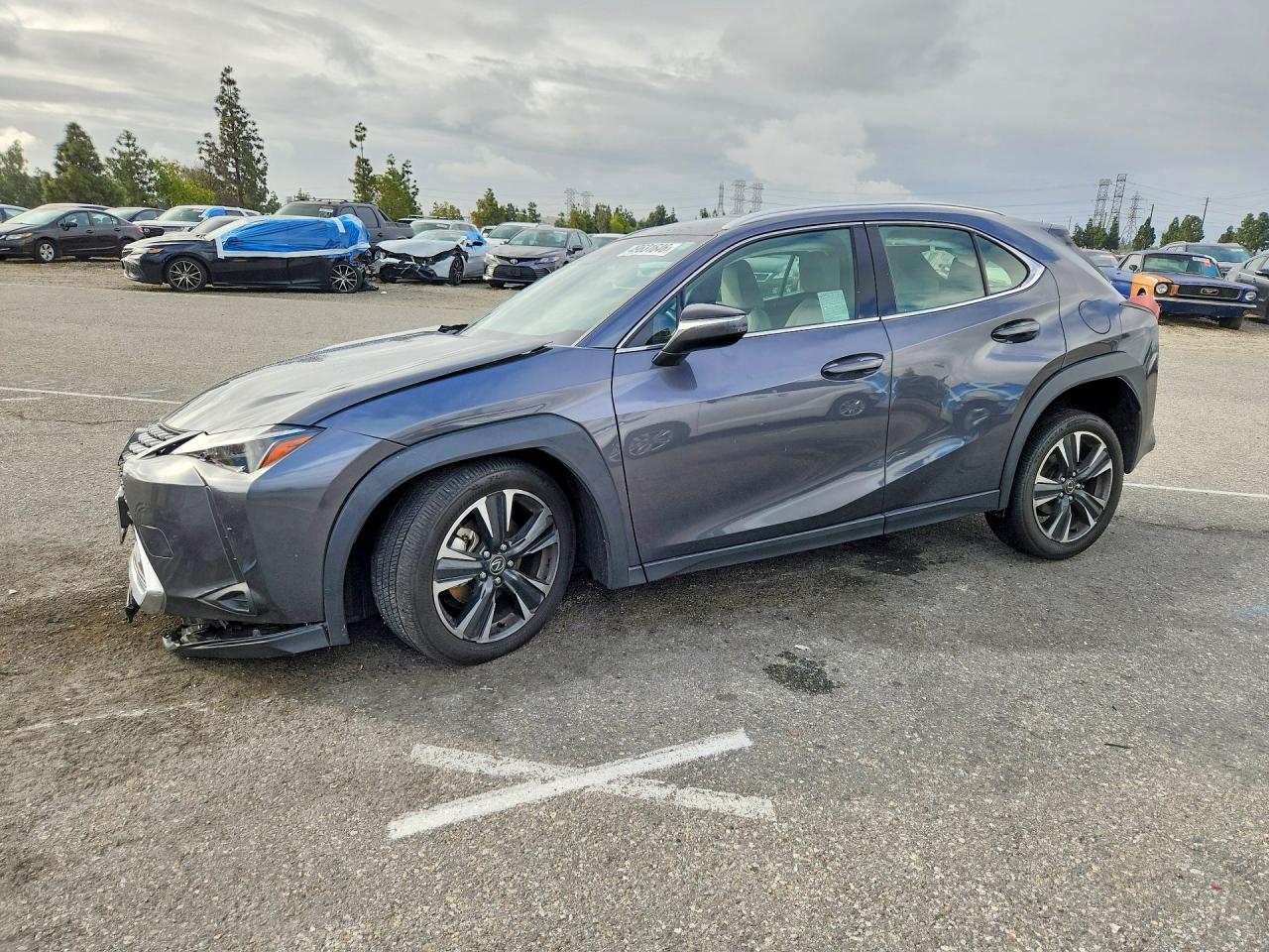 Salvage Lexus Ux Image
