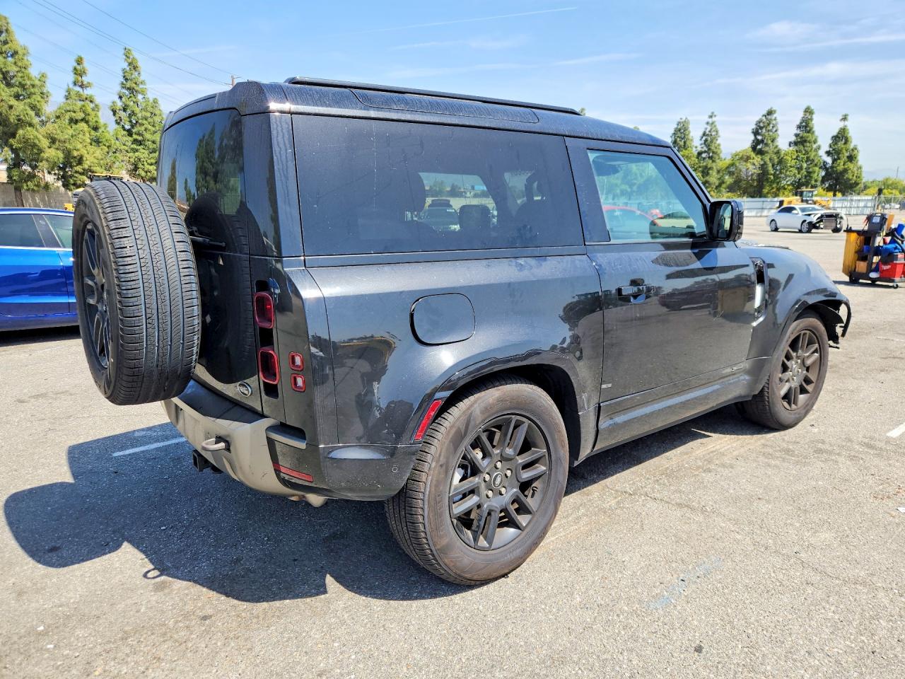 Land Rover Defender 90 X-dynamic S