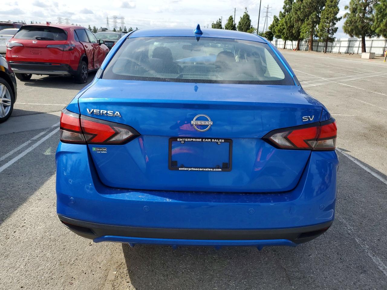 Nissan Versa Sv