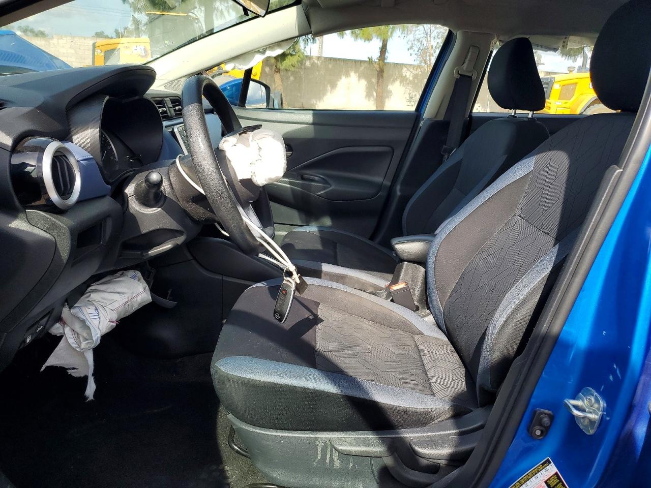 Nissan Versa Sv