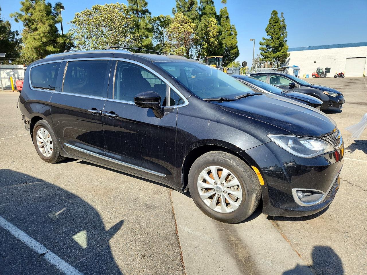 Chrysler Pacifica Touring L