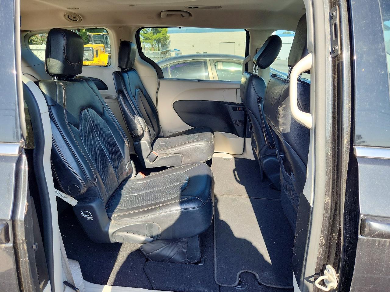 Chrysler Pacifica Touring L