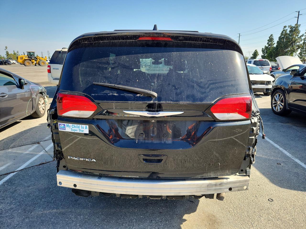 Chrysler Pacifica Touring L