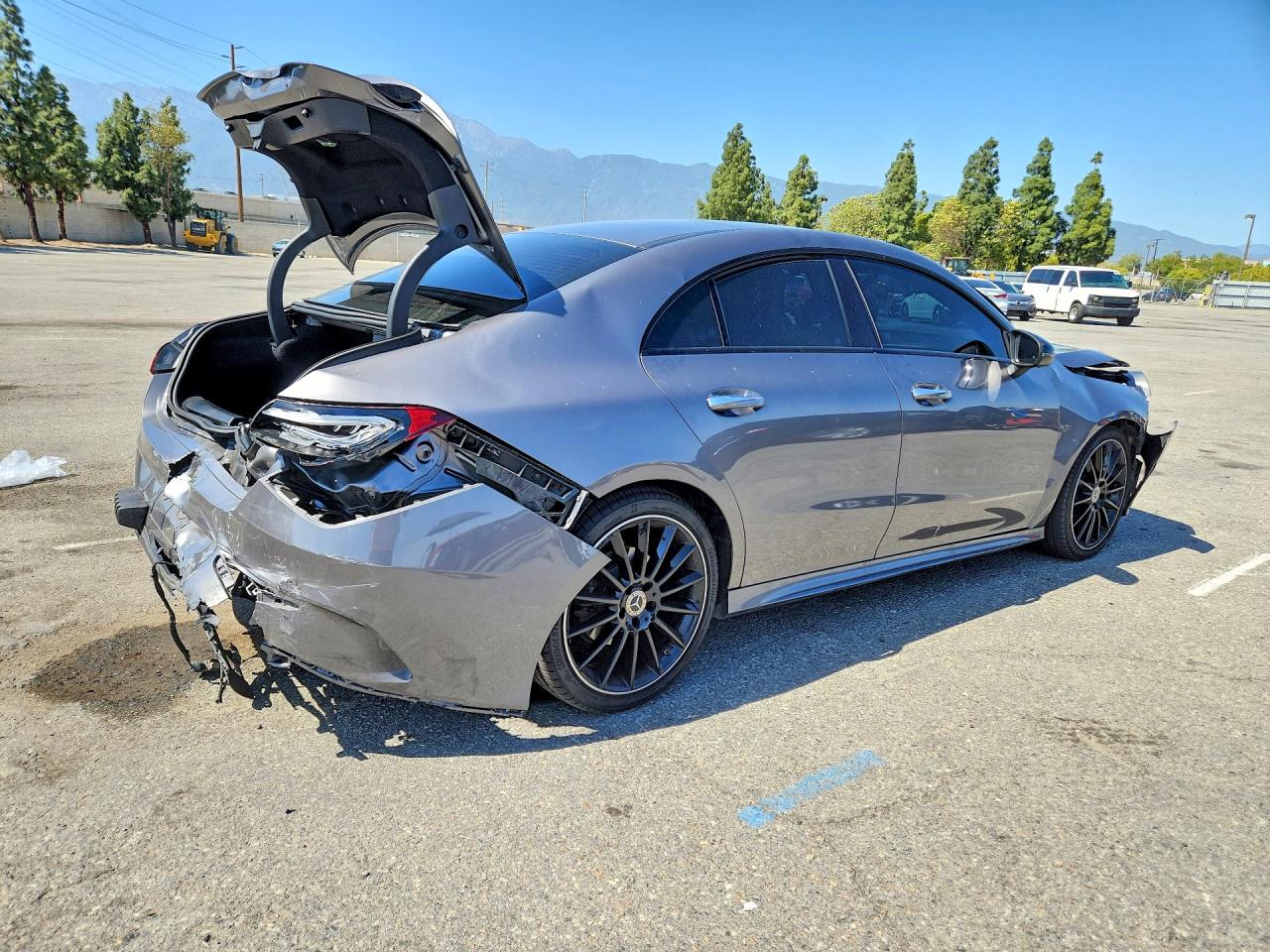 Mercedes-Benz Cla-class 250
