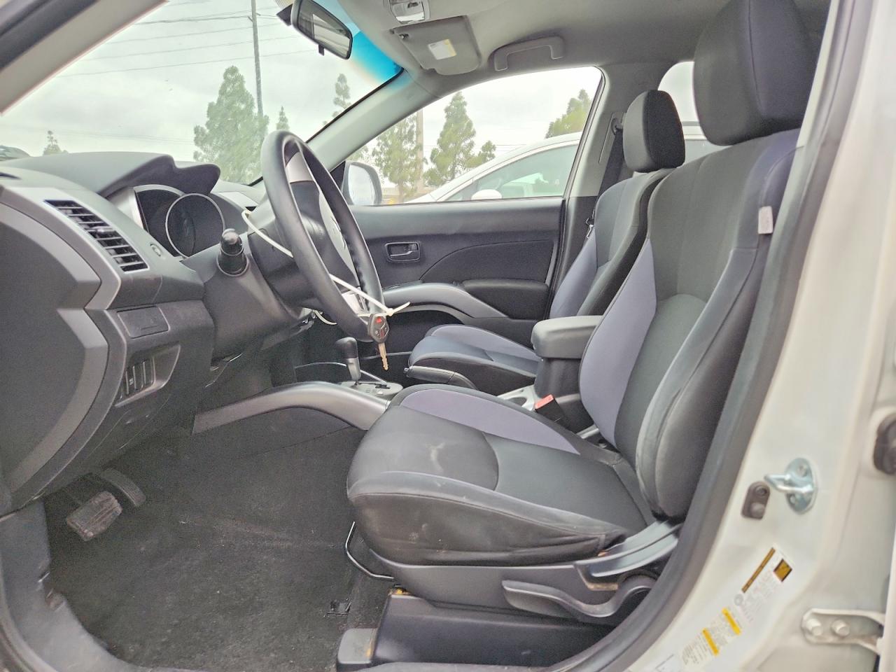 Mitsubishi Outlander Es