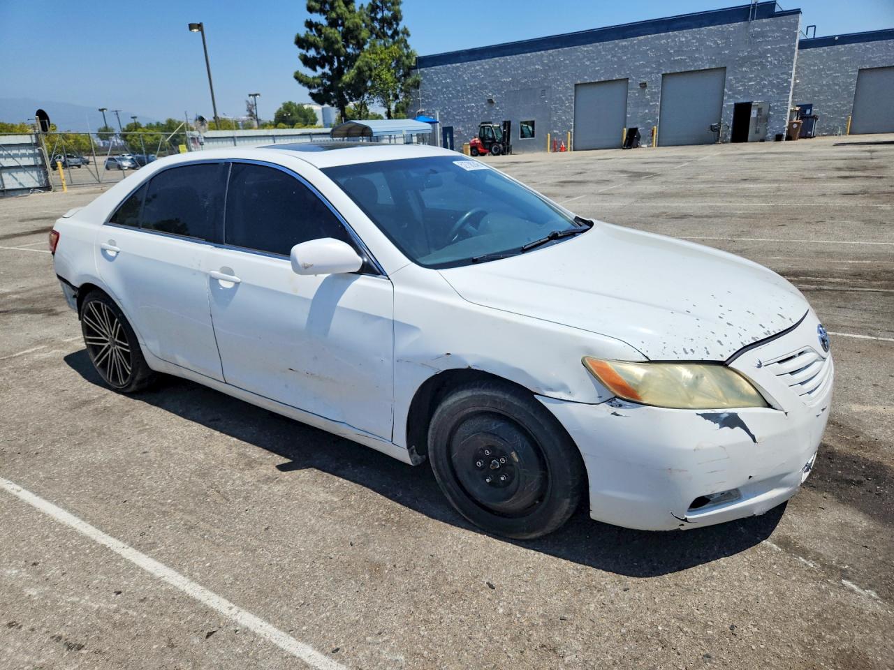 Toyota Camry Le V6