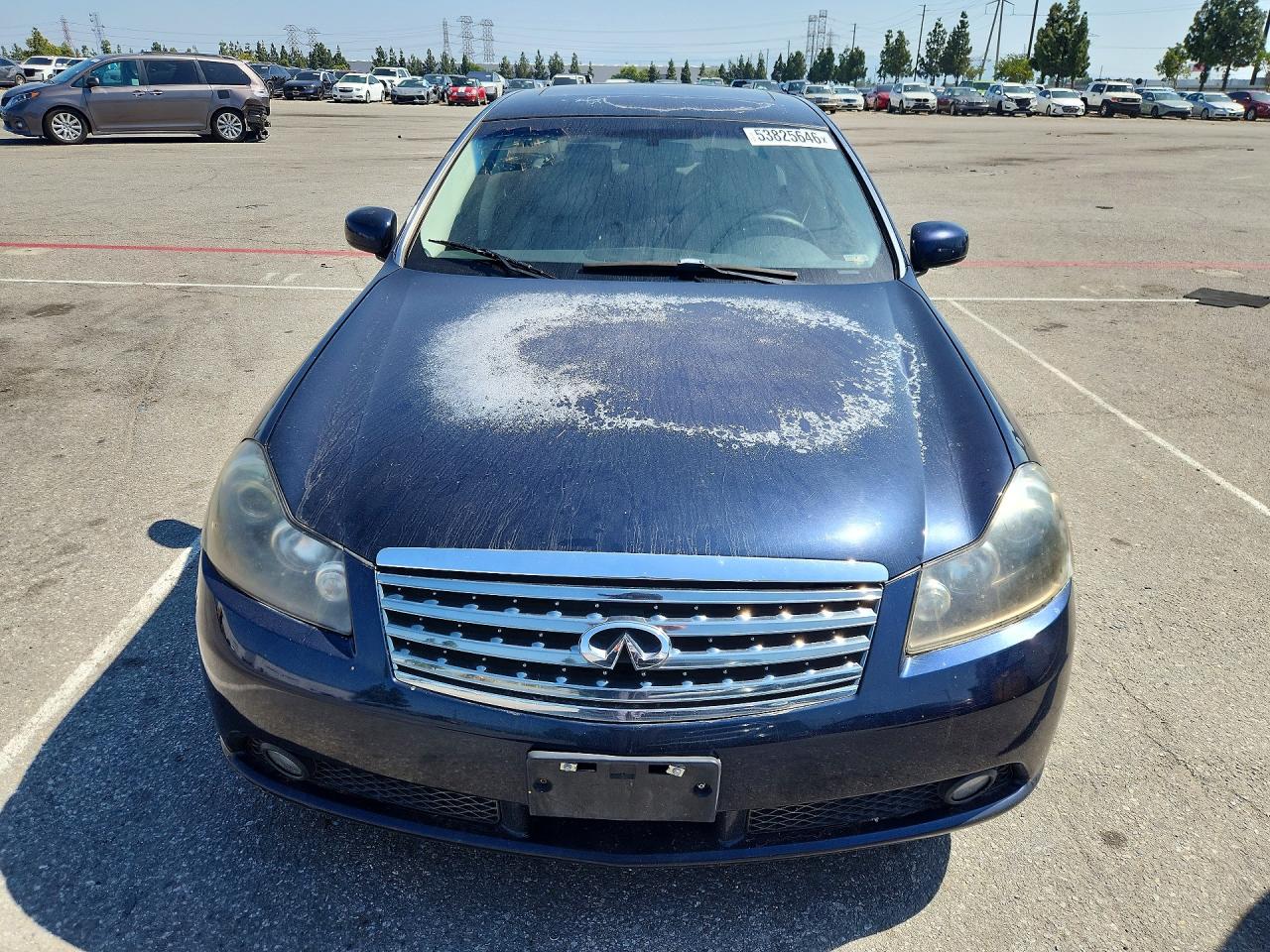 INFINITI M35 Base