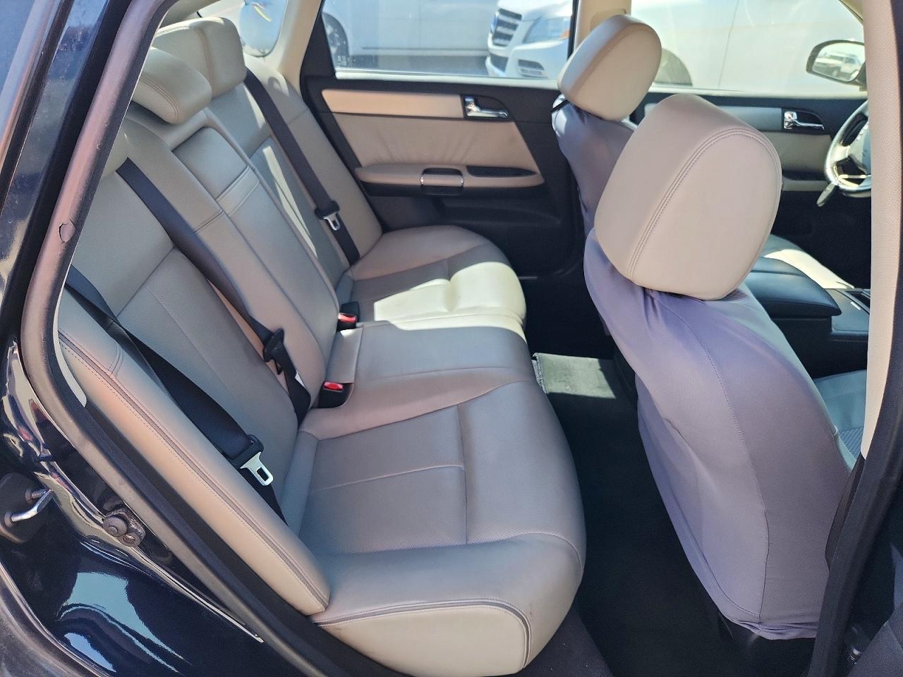 INFINITI M35 Base