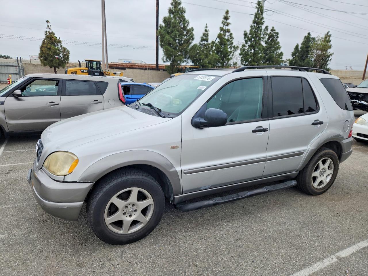 Salvage Mercedes-Benz M-Class Image