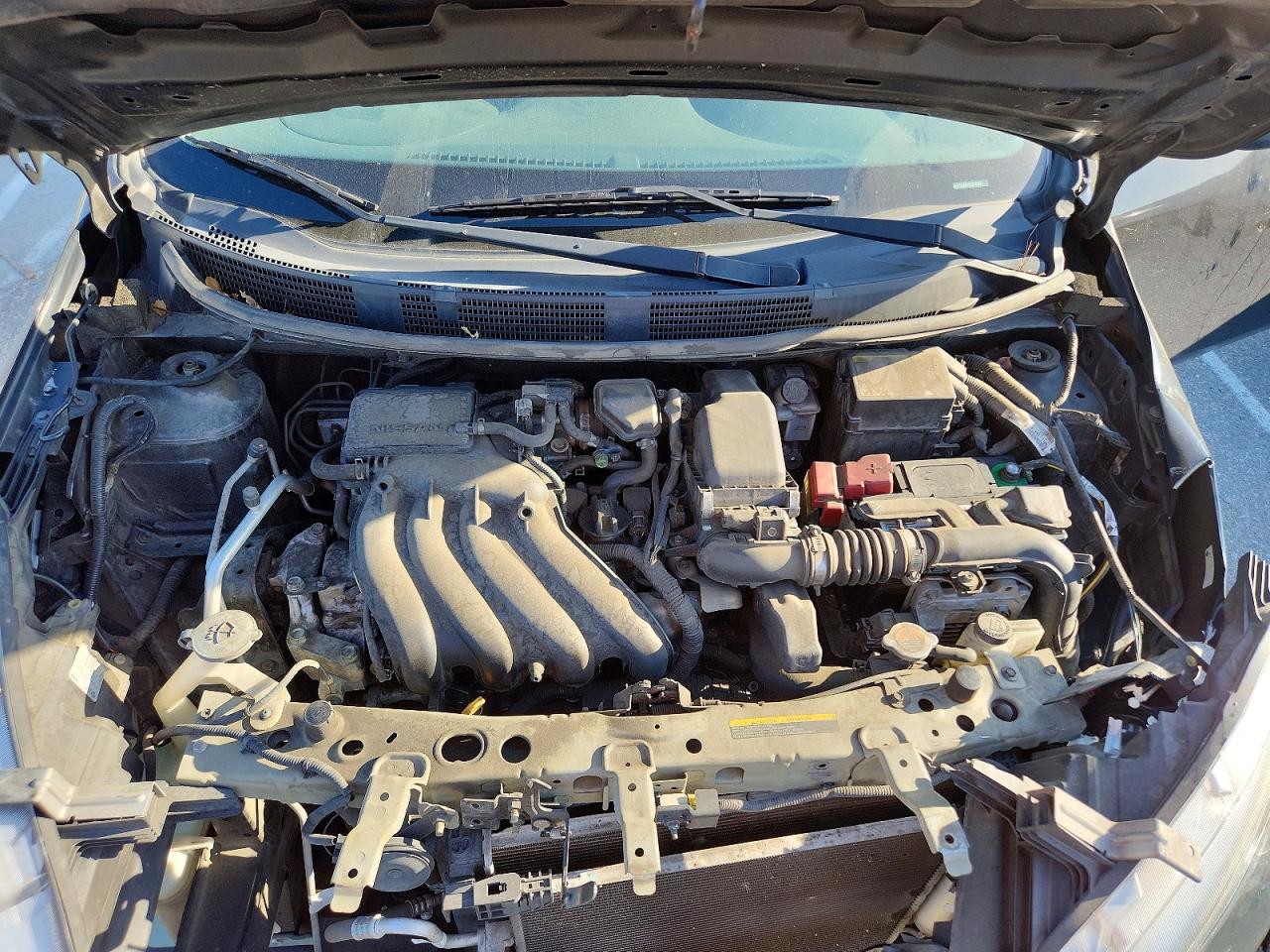 Nissan Versa 1.6 S