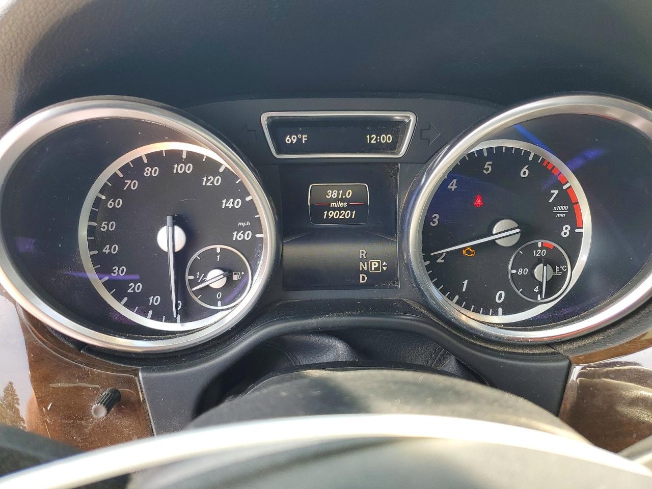 Mercedes-Benz M-Class 350