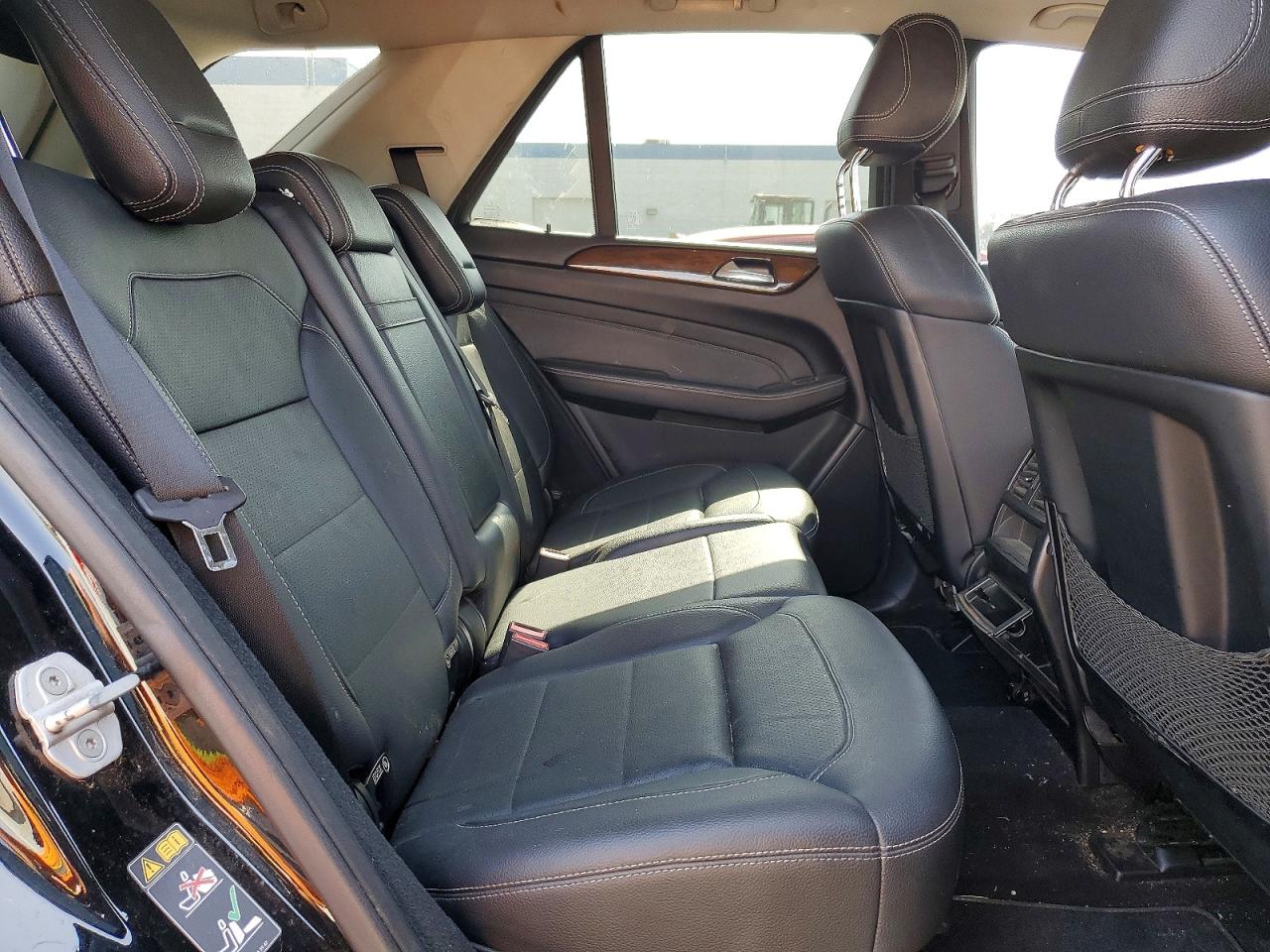 Mercedes-Benz M-Class 350