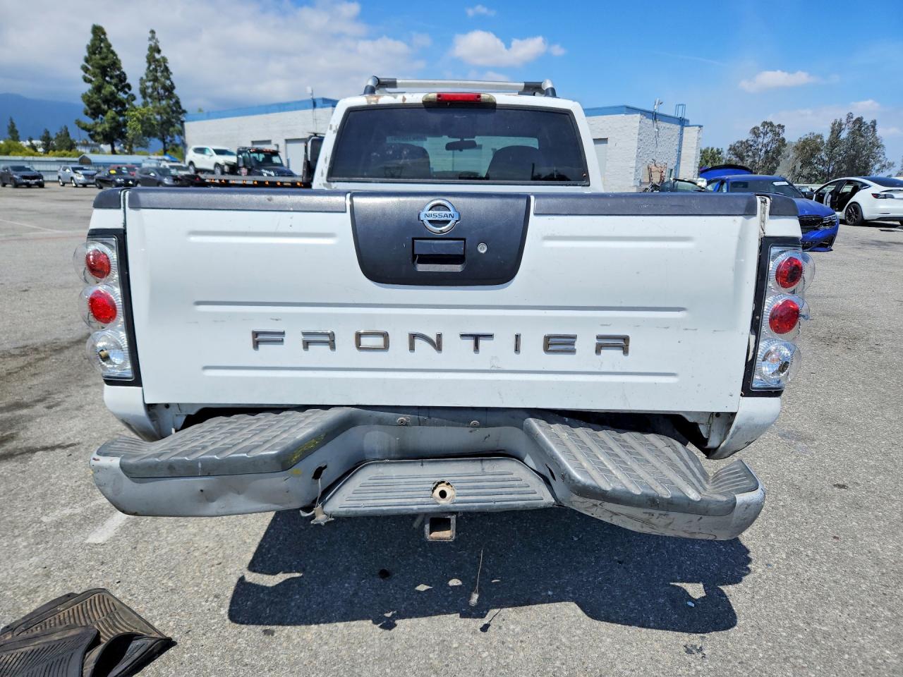 Nissan Frontier Xe-v6