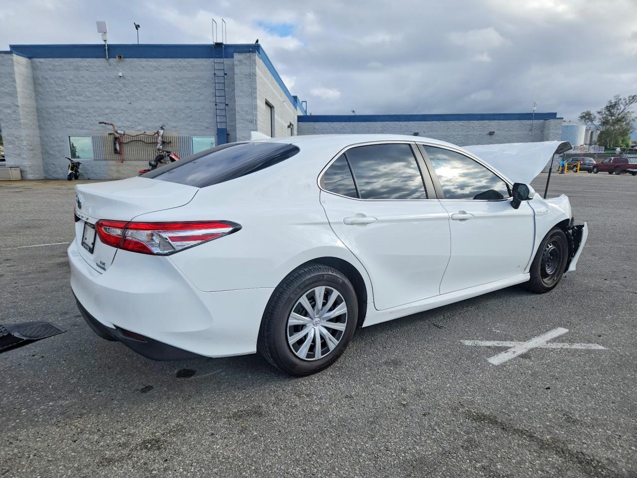 Toyota Camry Le