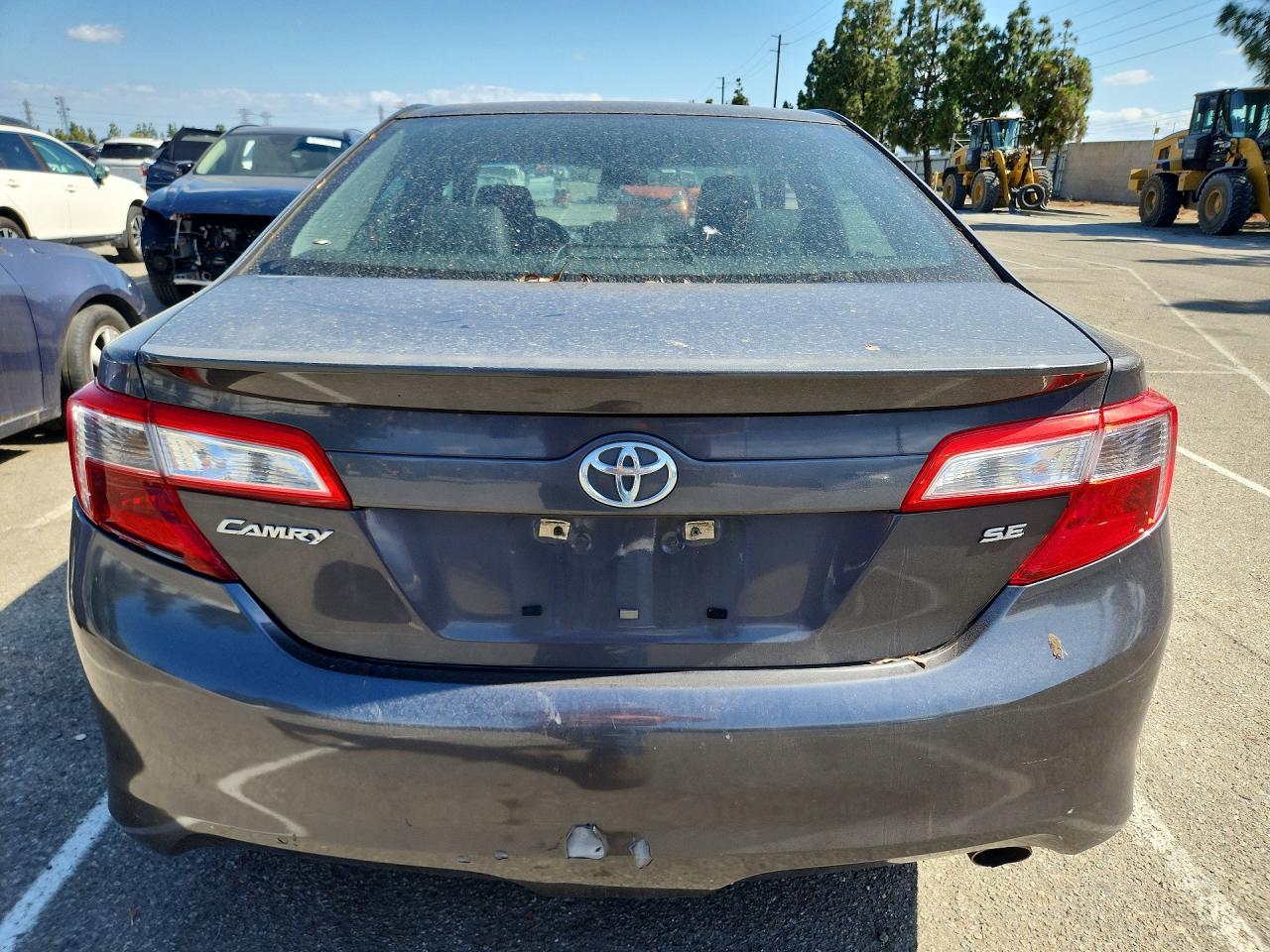 Toyota Camry Se