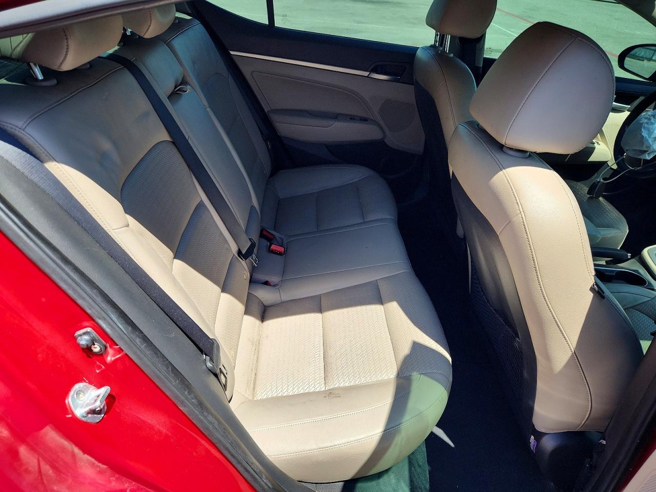 Hyundai ELANTRA Limited