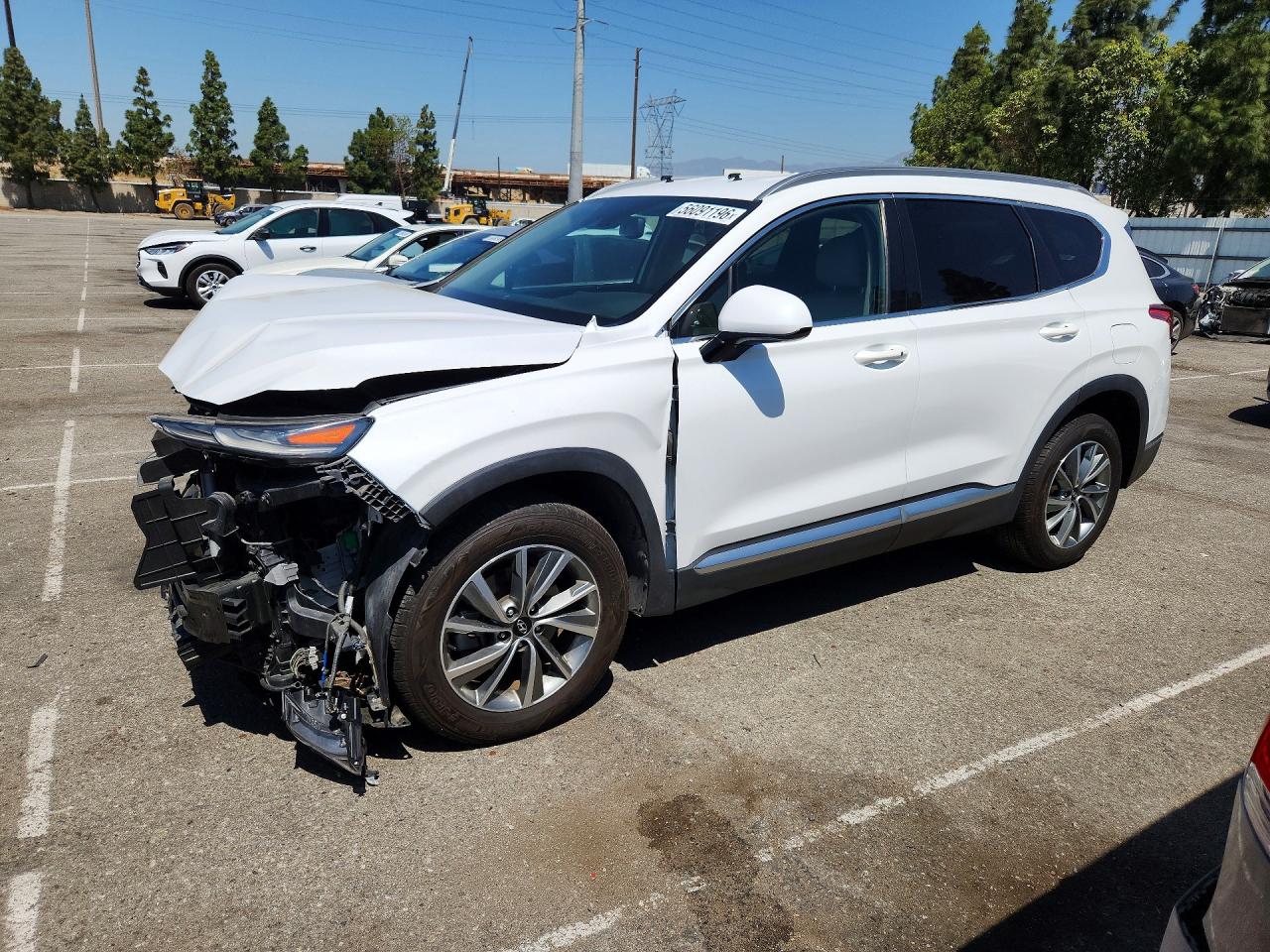 Salvage Hyundai SANTA FE Image