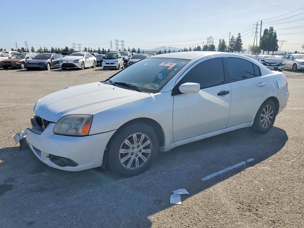 Salvage Mitsubishi Galant Image