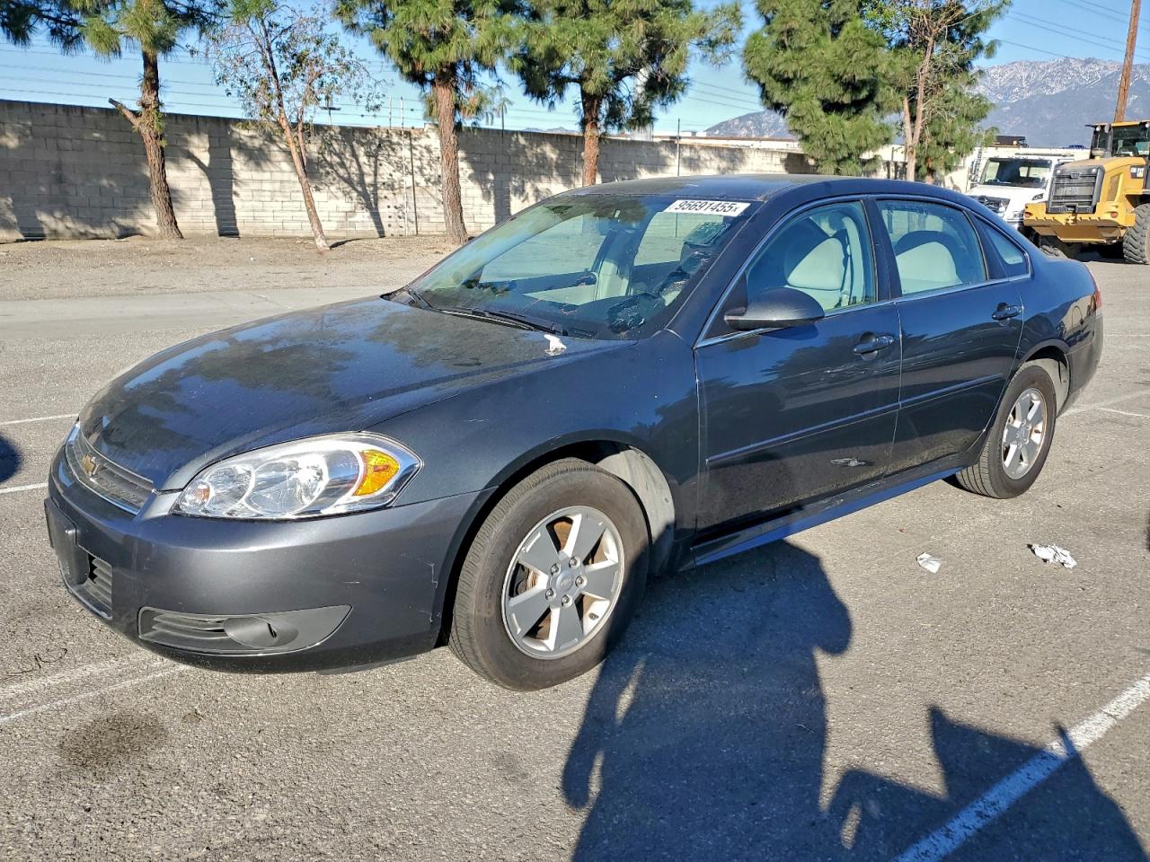 Salvage Chevrolet Impala Image