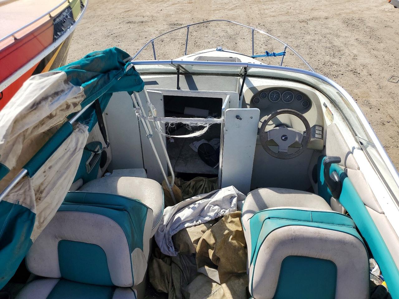 Bayliner 1952 Capri