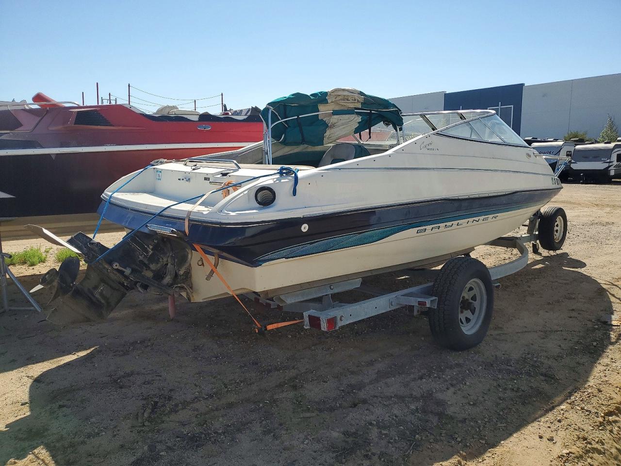 Bayliner 1952 Capri