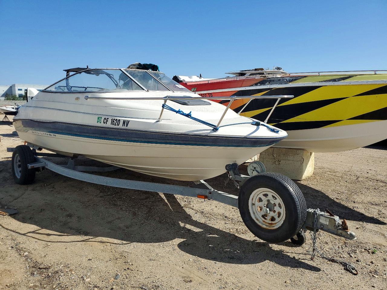 Salvage Bayliner 1952 Capri Image