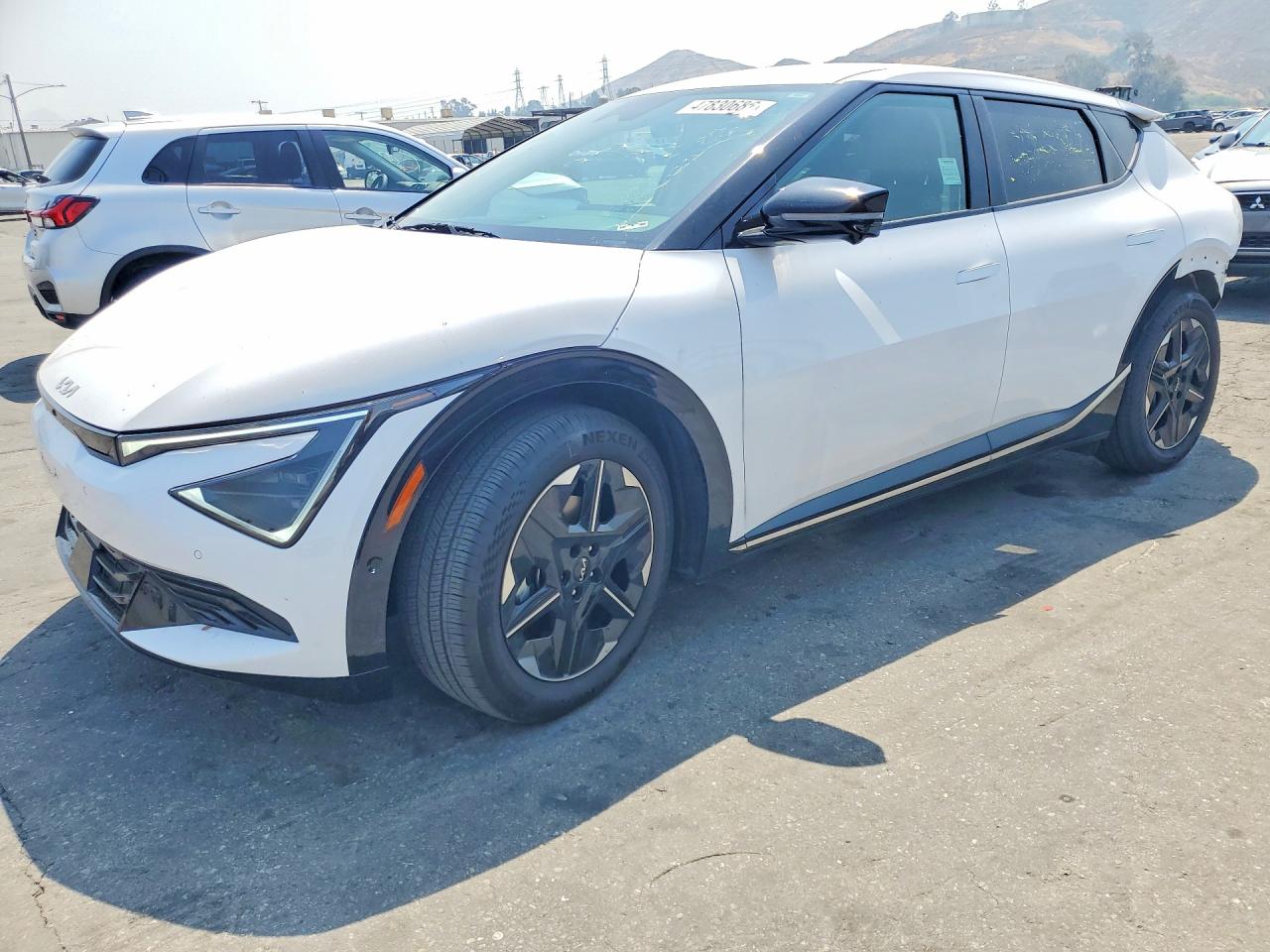 Salvage Kia EV6 Image