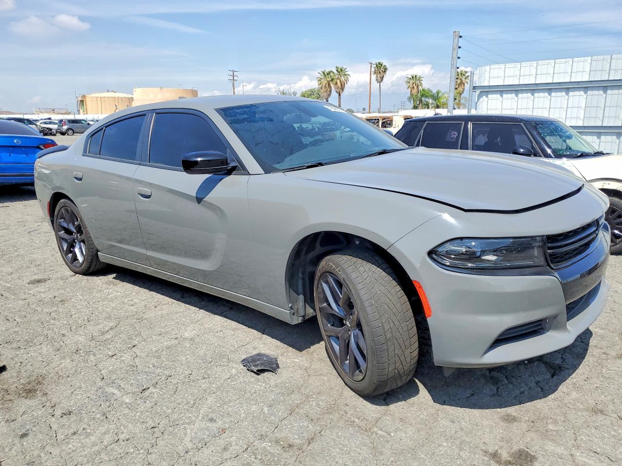 Dodge Charger Sxt