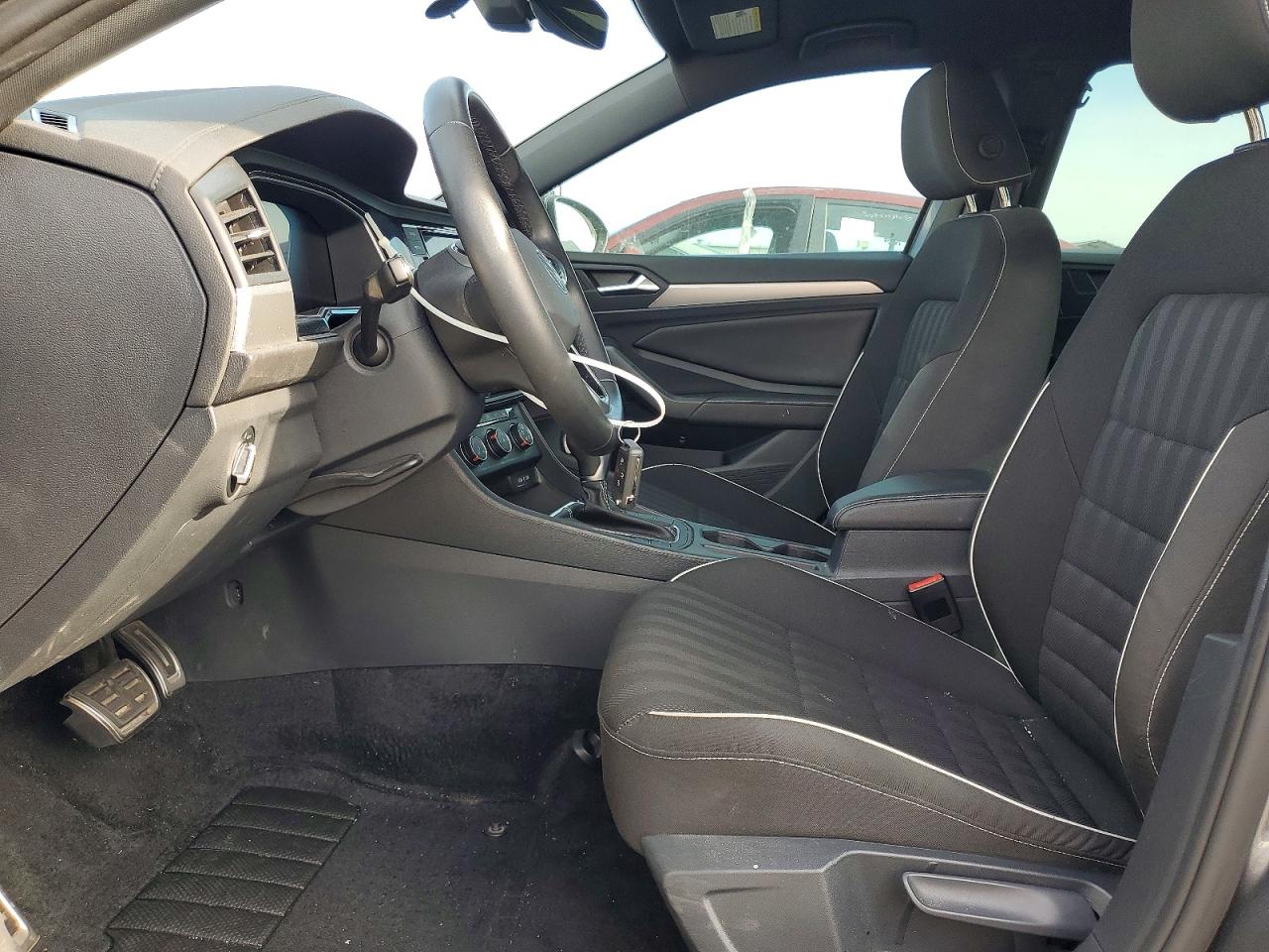Volkswagen Jetta Sport