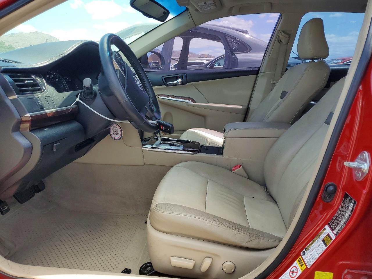 Toyota Camry Xle