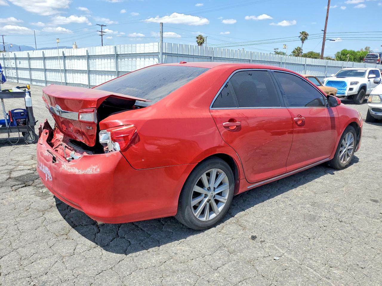 Toyota Camry Xle