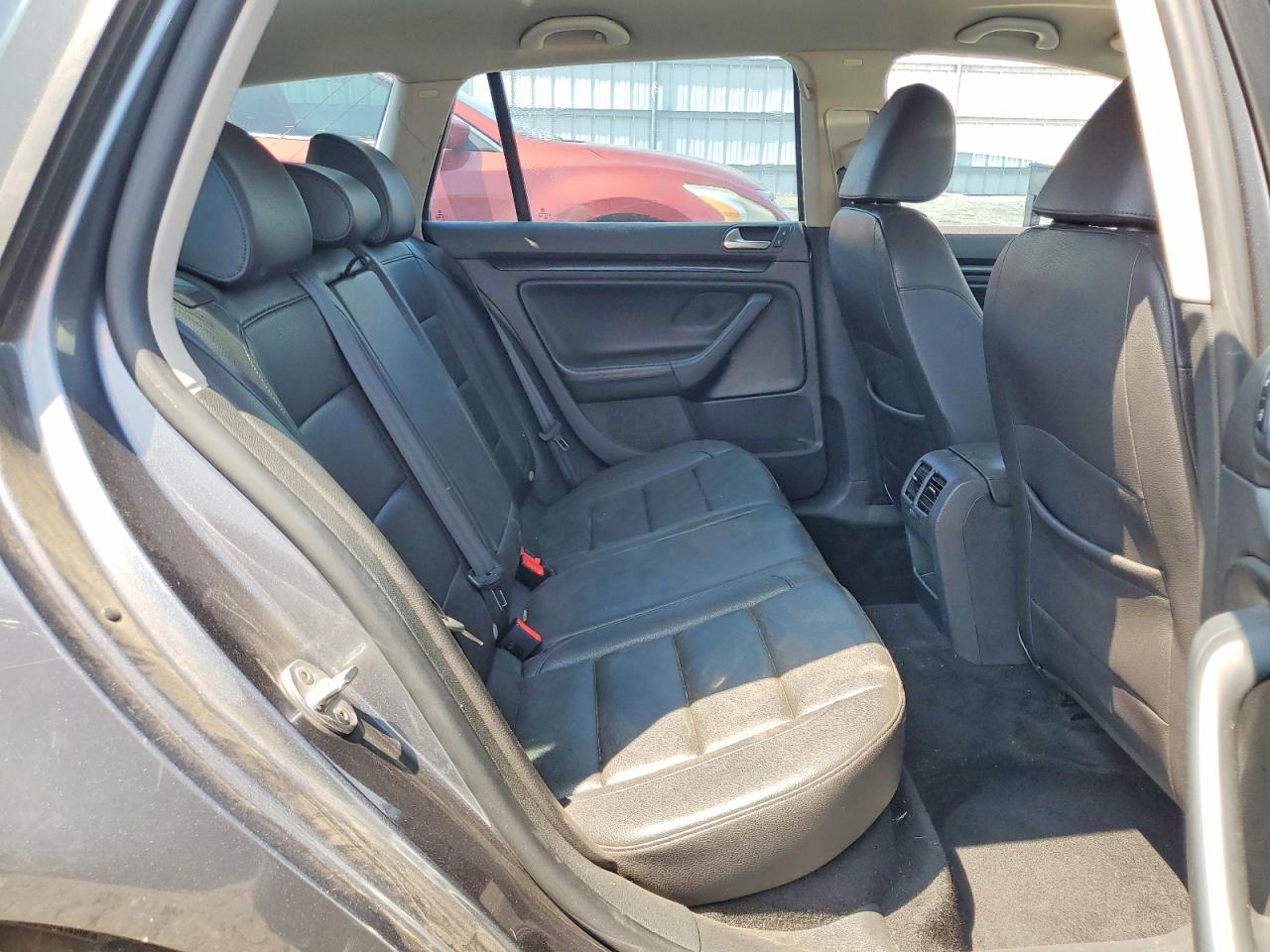 Volkswagen Jetta S