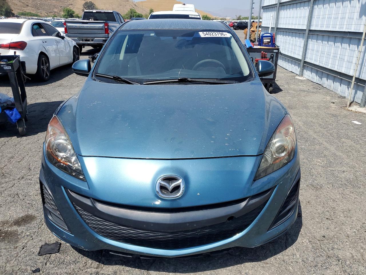 Mazda 3 I
