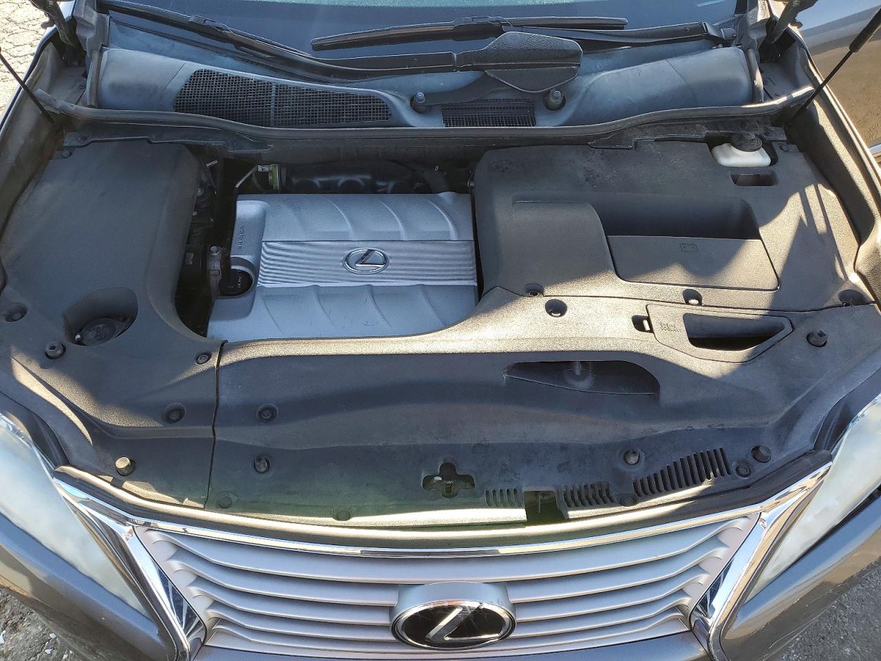 Lexus RX Base