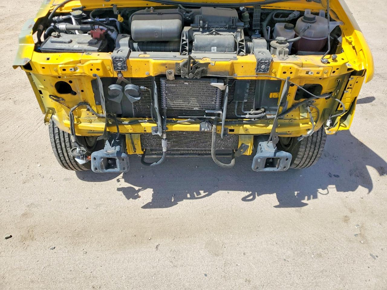 Ford Econoline E350 Super Duty Cutaway Van