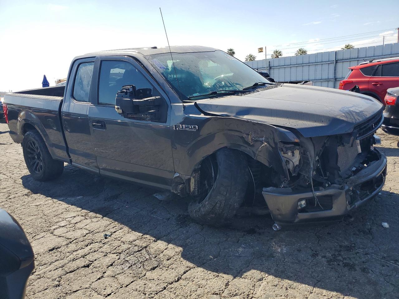 Ford F-150 Super Cab
