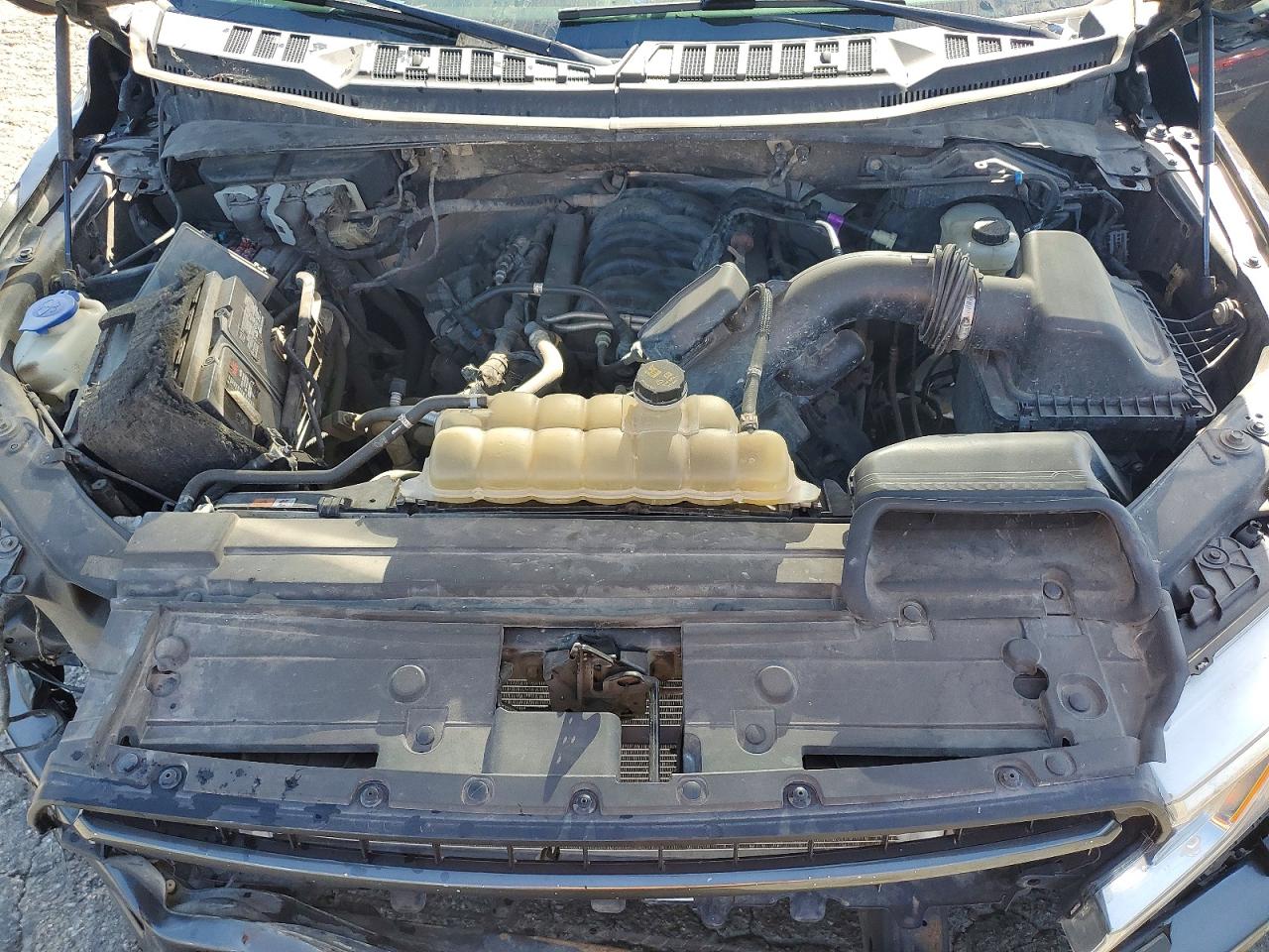 Ford F-150 Super Cab