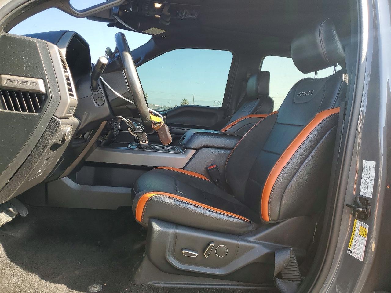 Ford F-150 Raptor