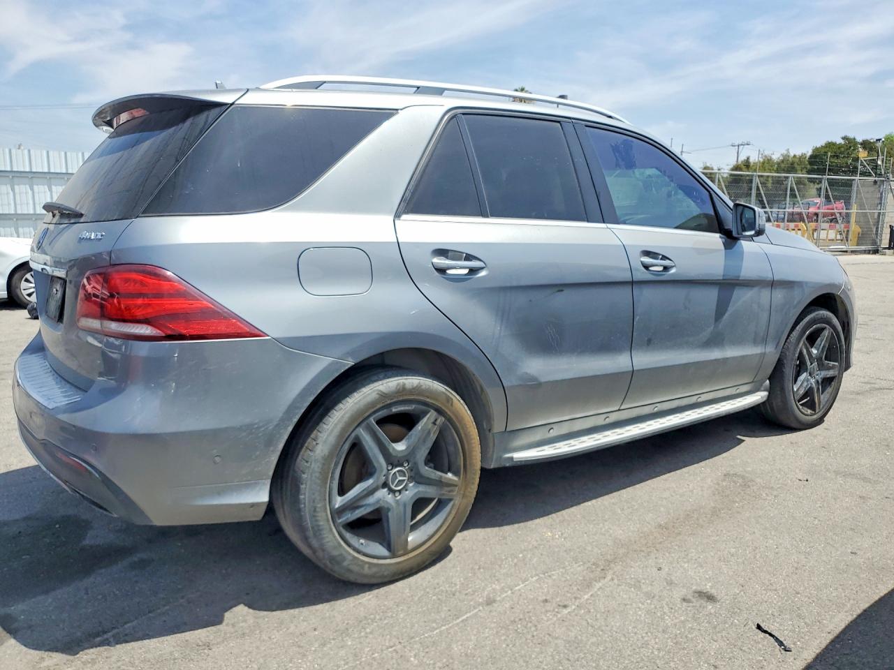 Mercedes-Benz GLE 400 4matic